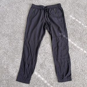 GAP girlfriend viscose jogger pants
